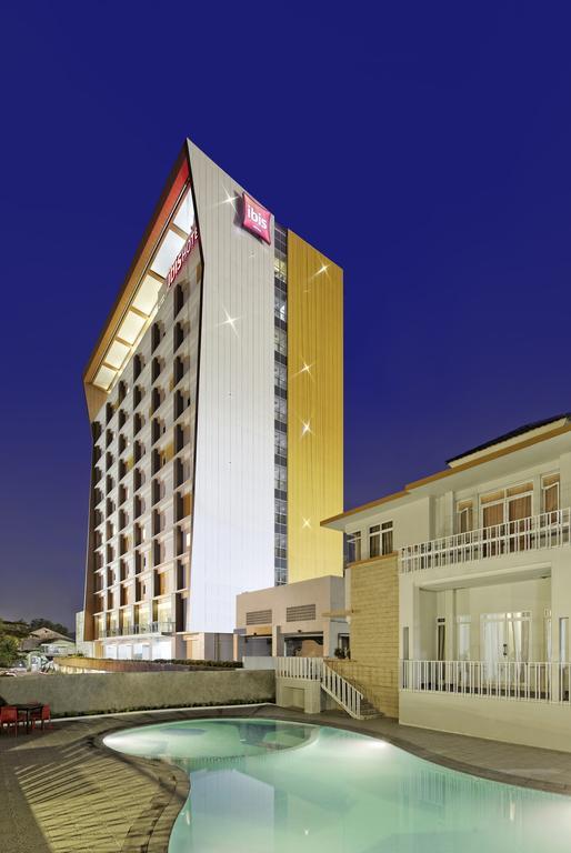 Ibis Padang Padang (Sumatra) Exterior foto