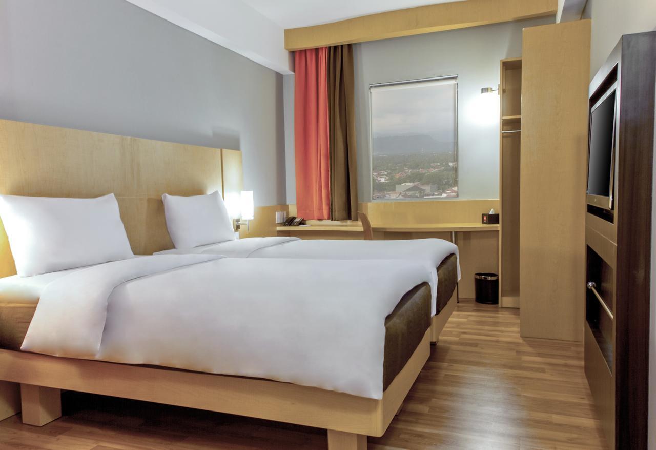 Ibis Padang Padang (Sumatra) Exterior foto