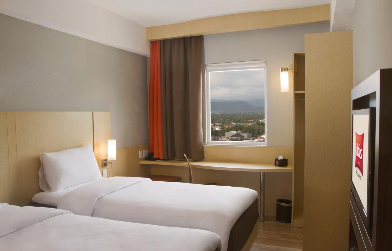 Ibis Padang Padang (Sumatra) Exterior foto