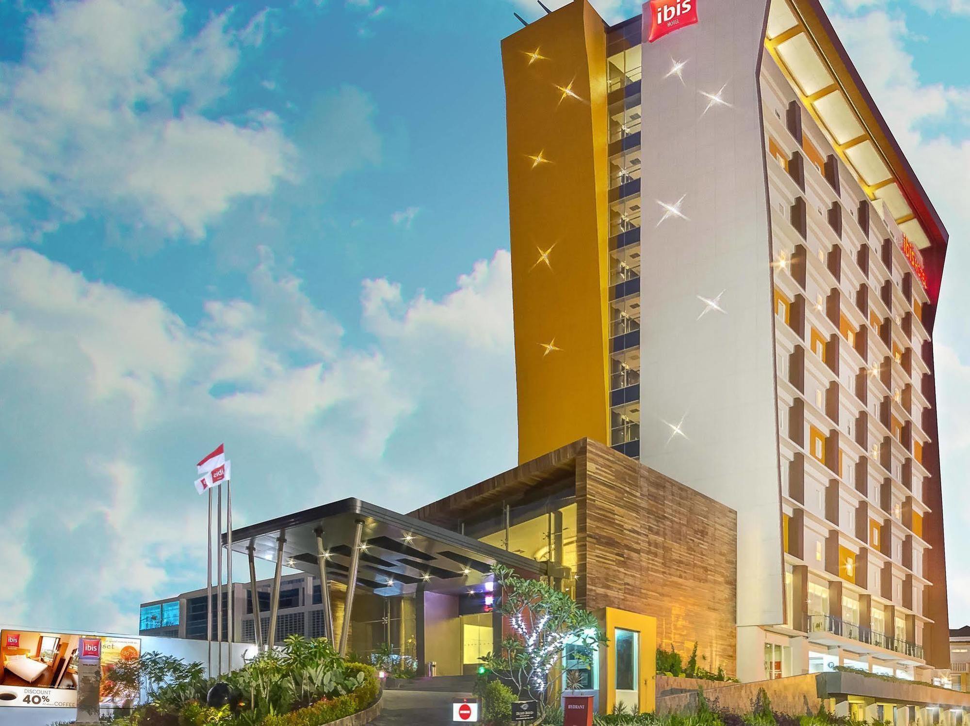 Ibis Padang Padang (Sumatra) Exterior foto